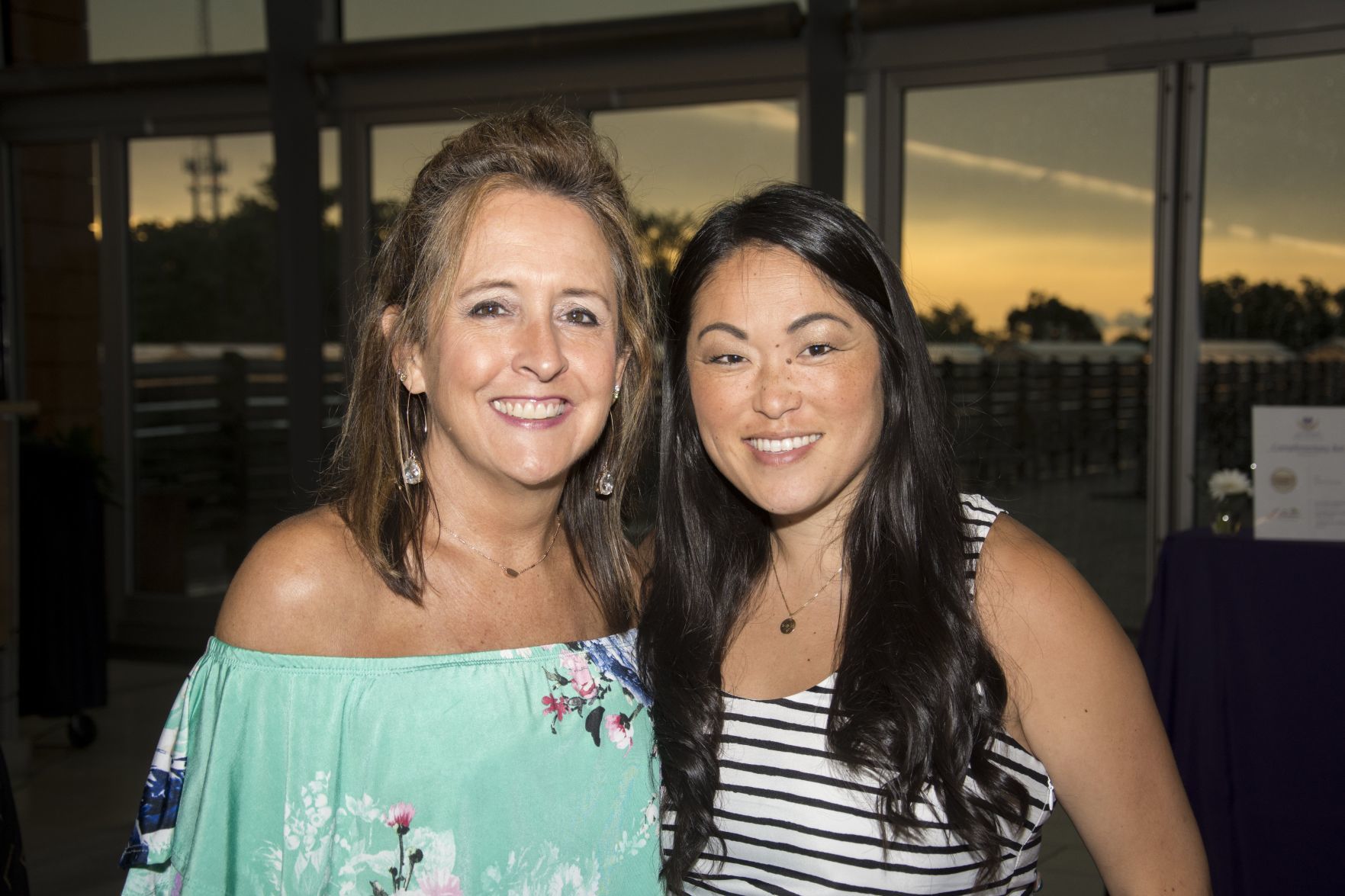 Lori Wootten, Ellen Heitzig